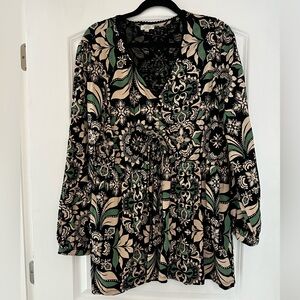Fat Face United Kingdom Black and Green Floral Blouse, Women’s 16